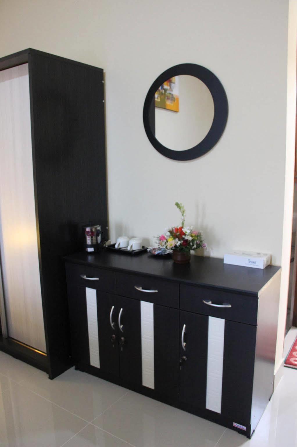 Beji Ayu Homestay Seminyak Exteriör bild