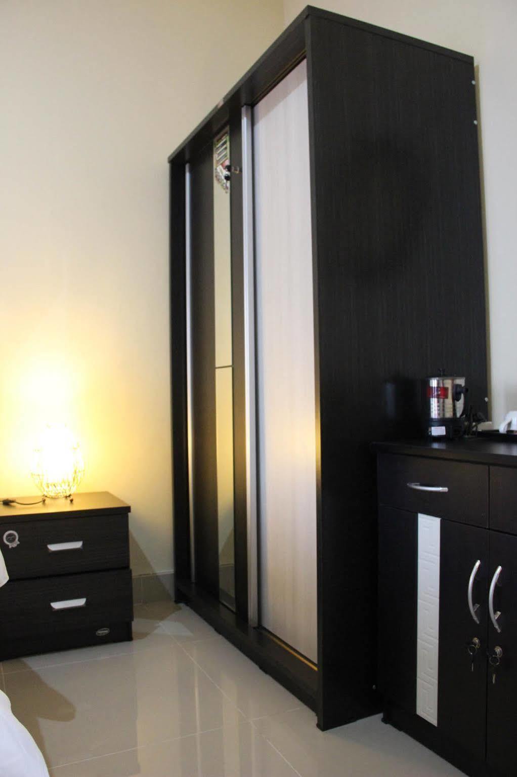 Beji Ayu Homestay Seminyak Exteriör bild