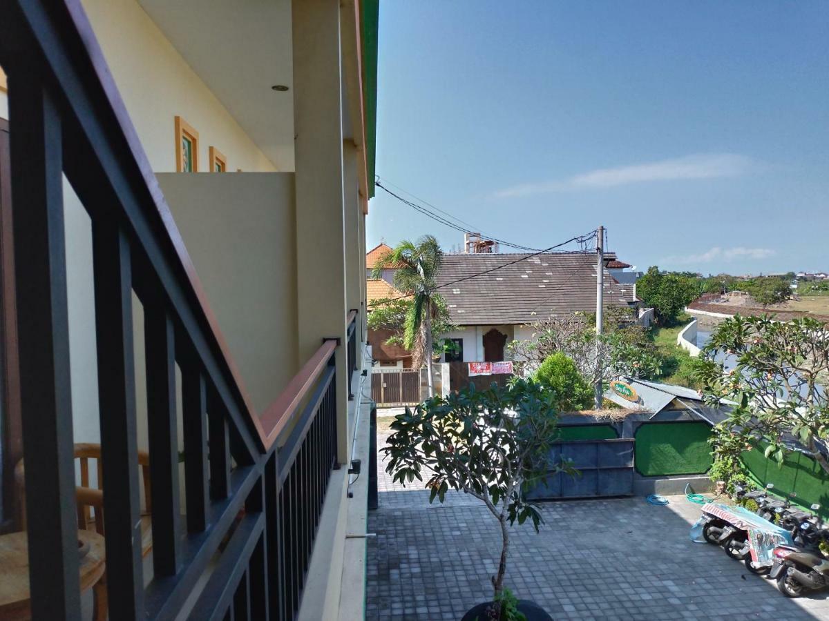 Beji Ayu Homestay Seminyak Exteriör bild